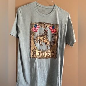 Texas True Threads rodeo tshirt. Size large